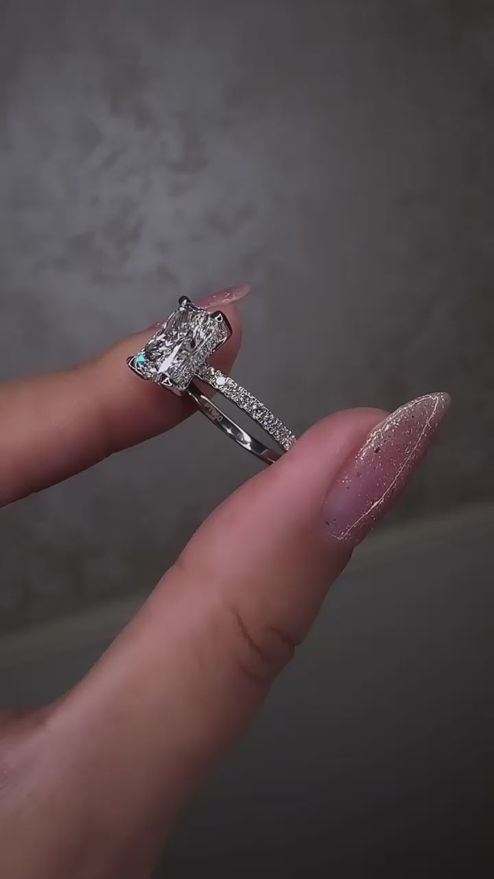 2 Ct Radiant Cut Lab-Grown Engagement Ring